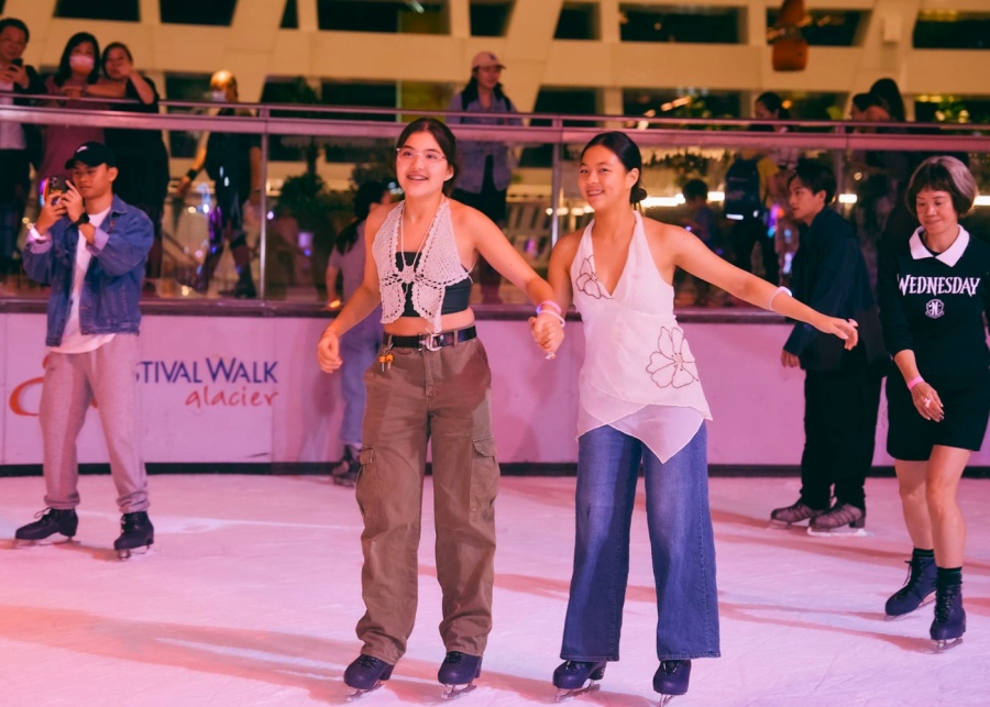 festival walk ice skating