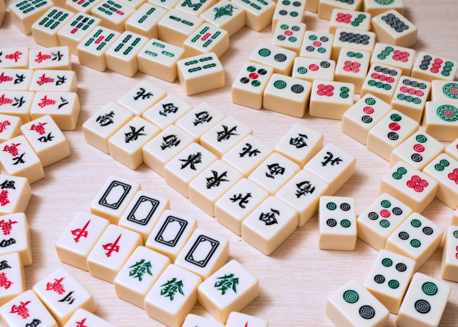 Mahjong 101: How to play mahjong in Hong Kong | Honeycombers