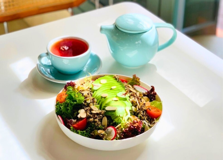 things to do in sai kung cafe pawsitive