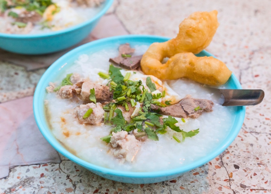 congee with fried dough sticks