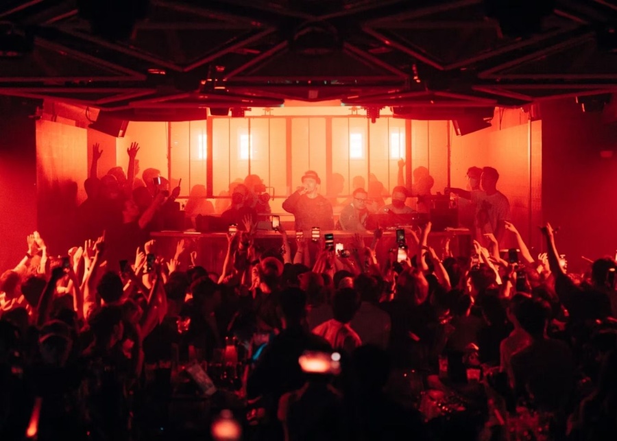 Hong Kong Nightclub Boomerang