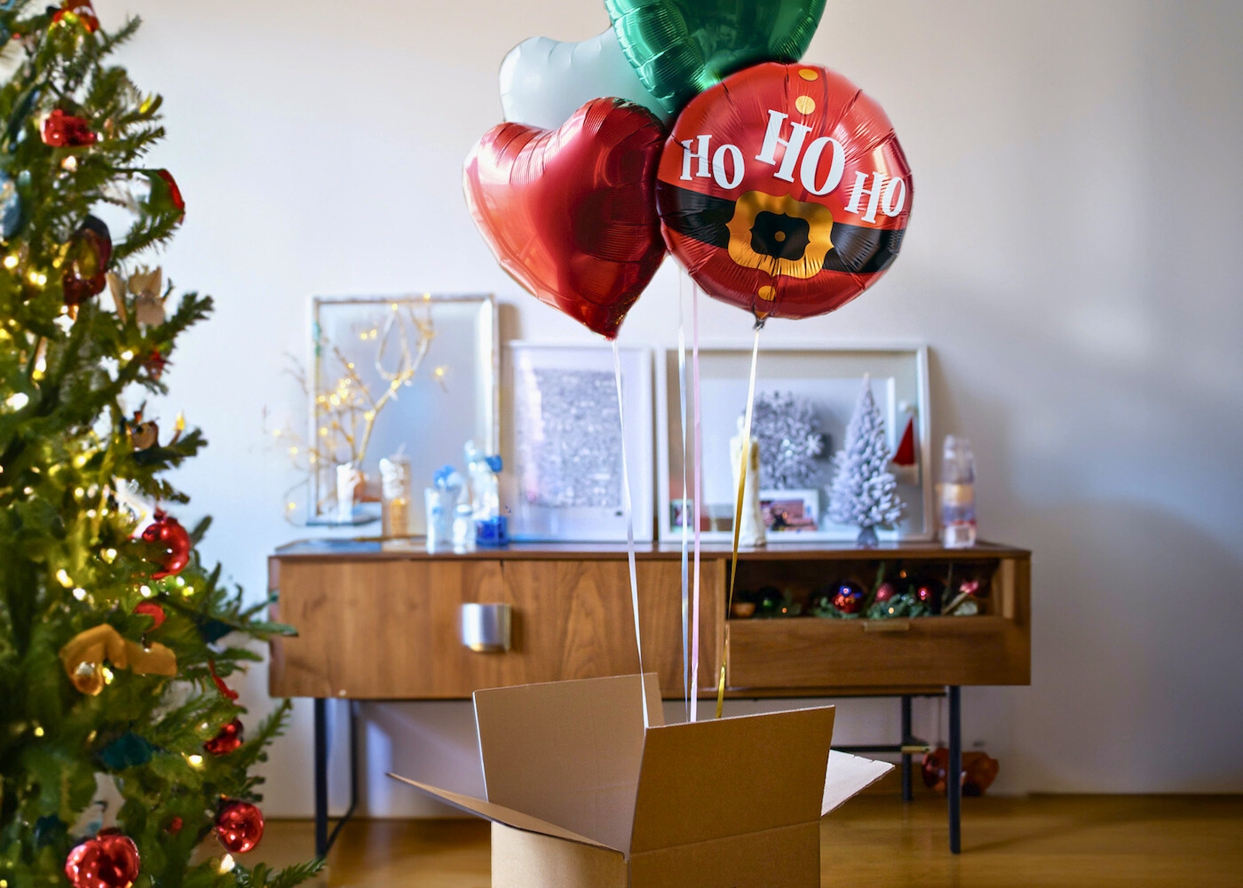 personalised gifts hong kong better than flowers christmas balloon hamper