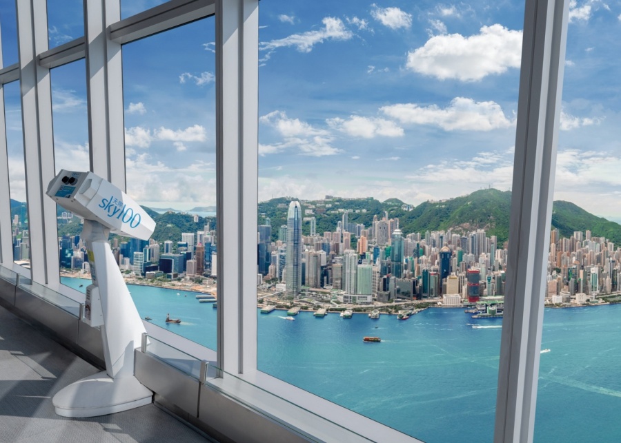 sky100 observation deck