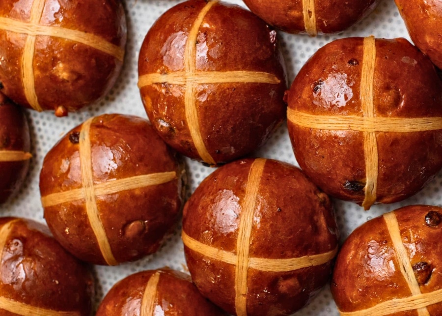 hot cross buns