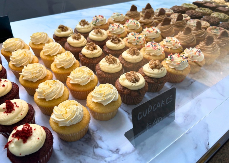 best deals in hong kong may baking maniac pop-up