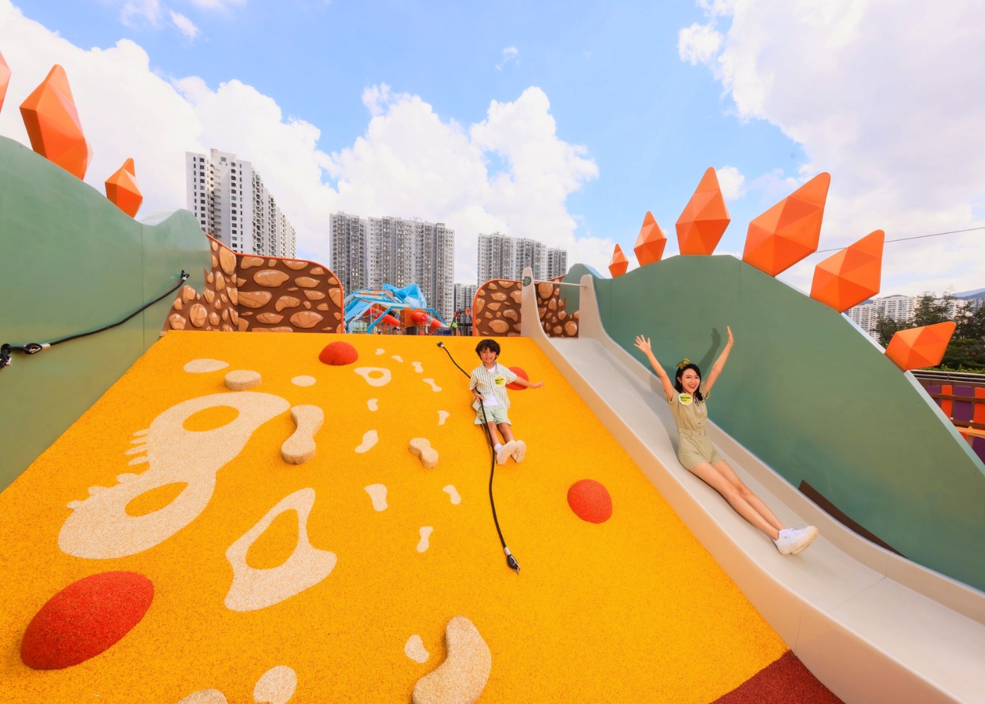 outdoor playground outdoor park lead image