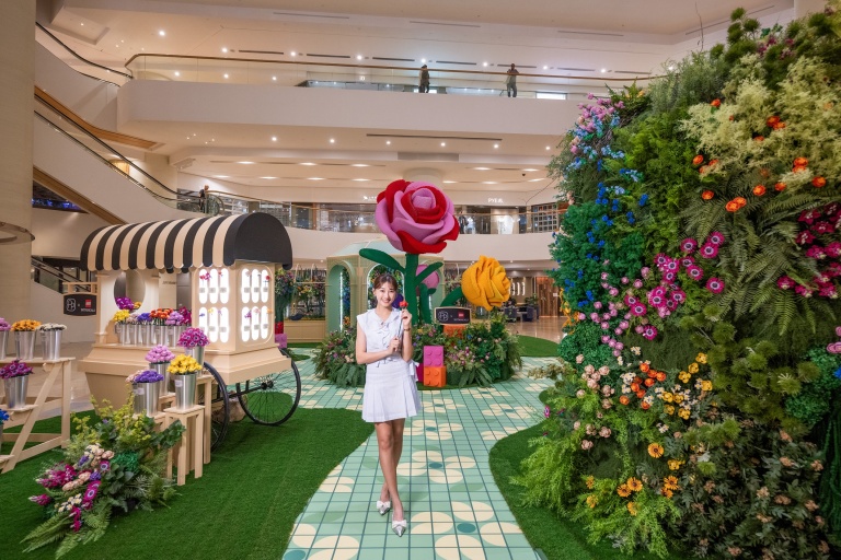 Where Bricks Bloom: Pacific Place unveils Hong Kong’s first Lego Botanical Garden