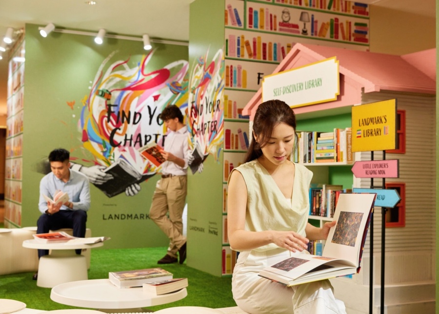 things to do this weekend in hong kong landmark book stop
