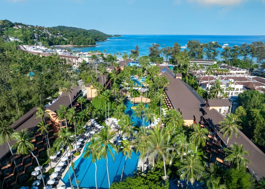 Your Beachfront Oasis at Courtyard by Marriott Phuket, Patong Beach Resort