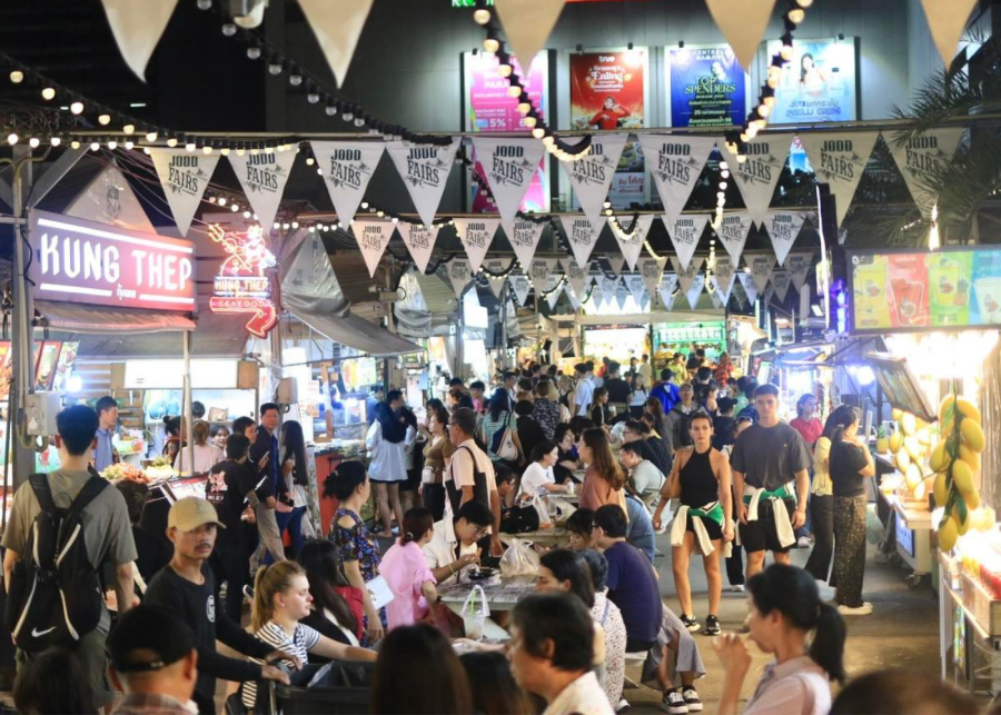 night market Bangkok | Jodd Fairs